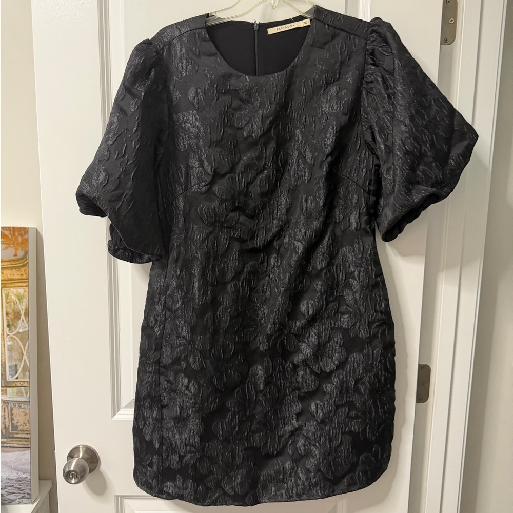 Textured Black Puff-Sleeve Shift Dress